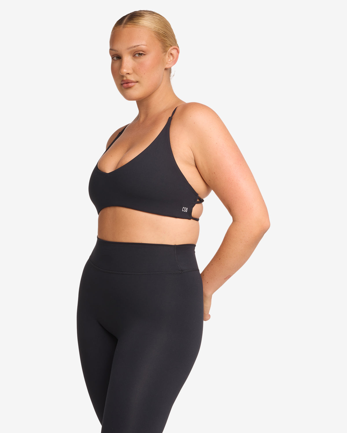 Form Hailey Crop | Black