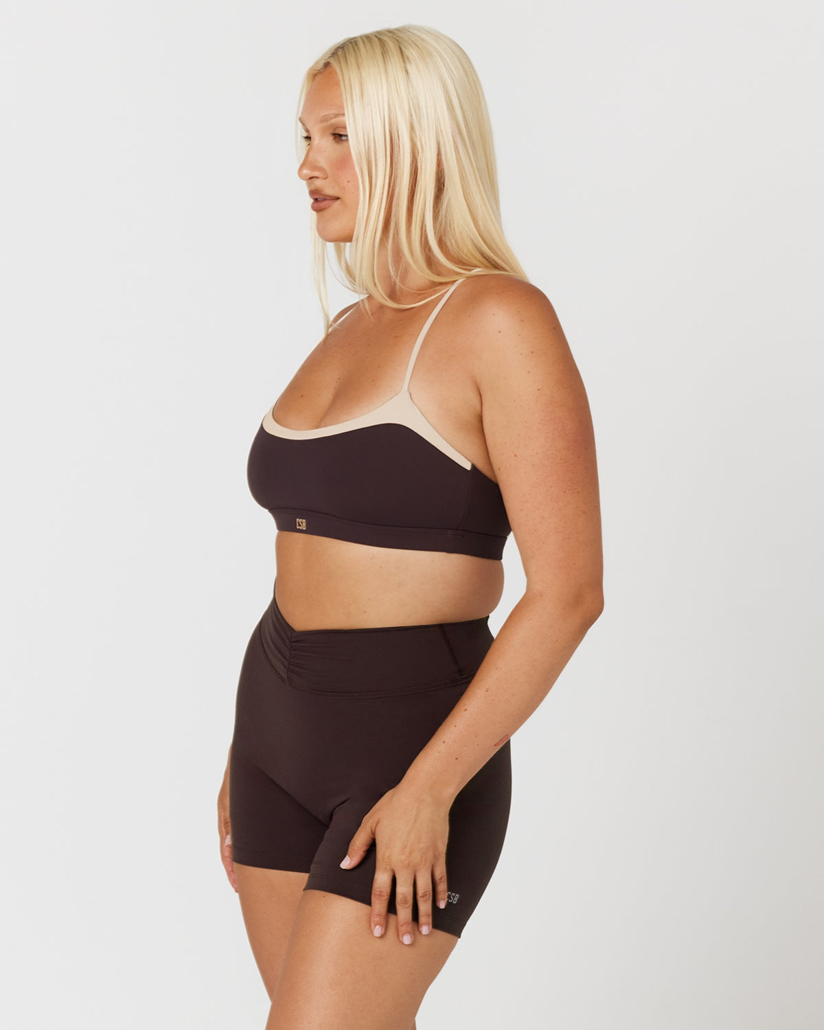 Form Gia Crop | Espresso Two Tone