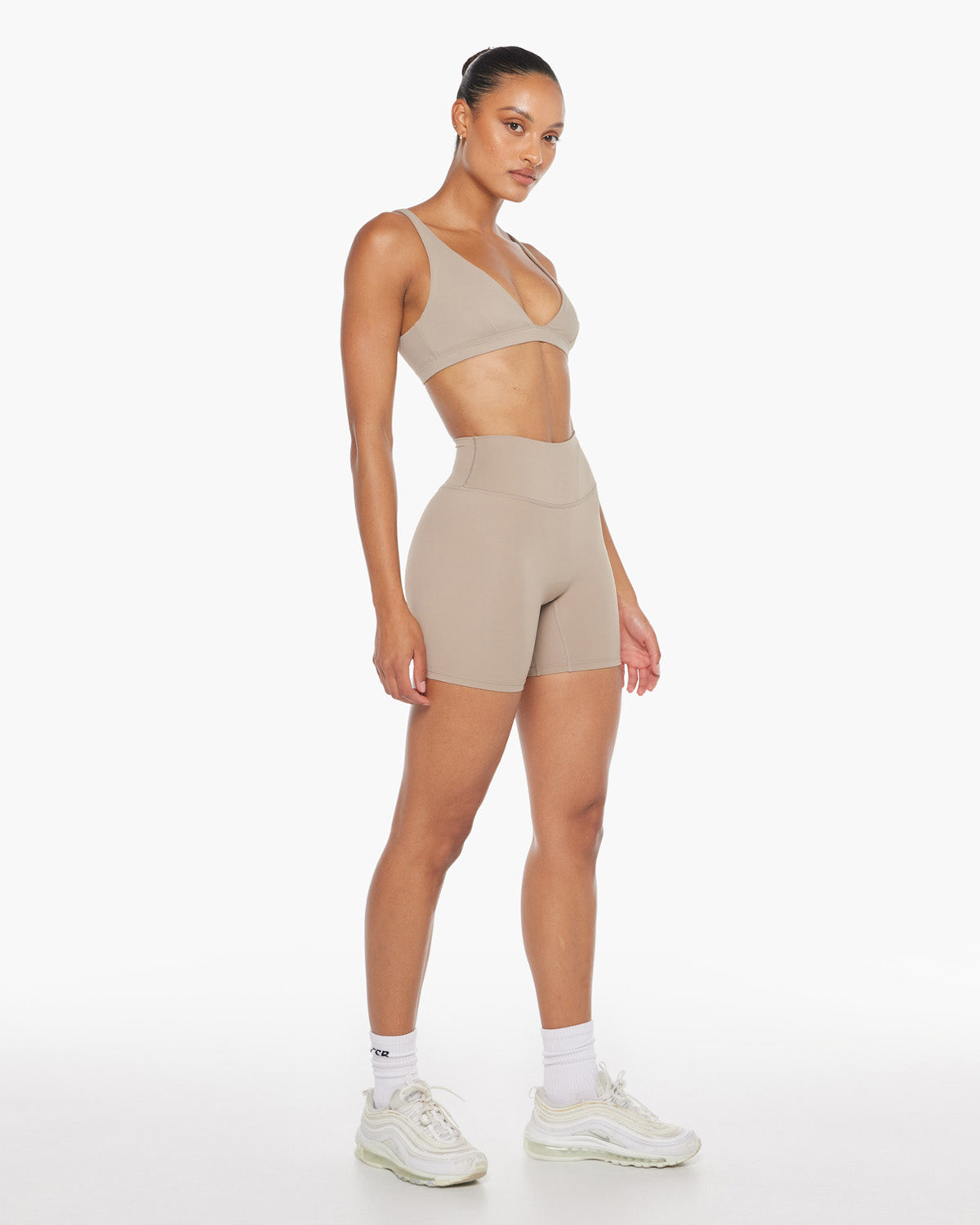 Freedom Shorts 6" | Almond