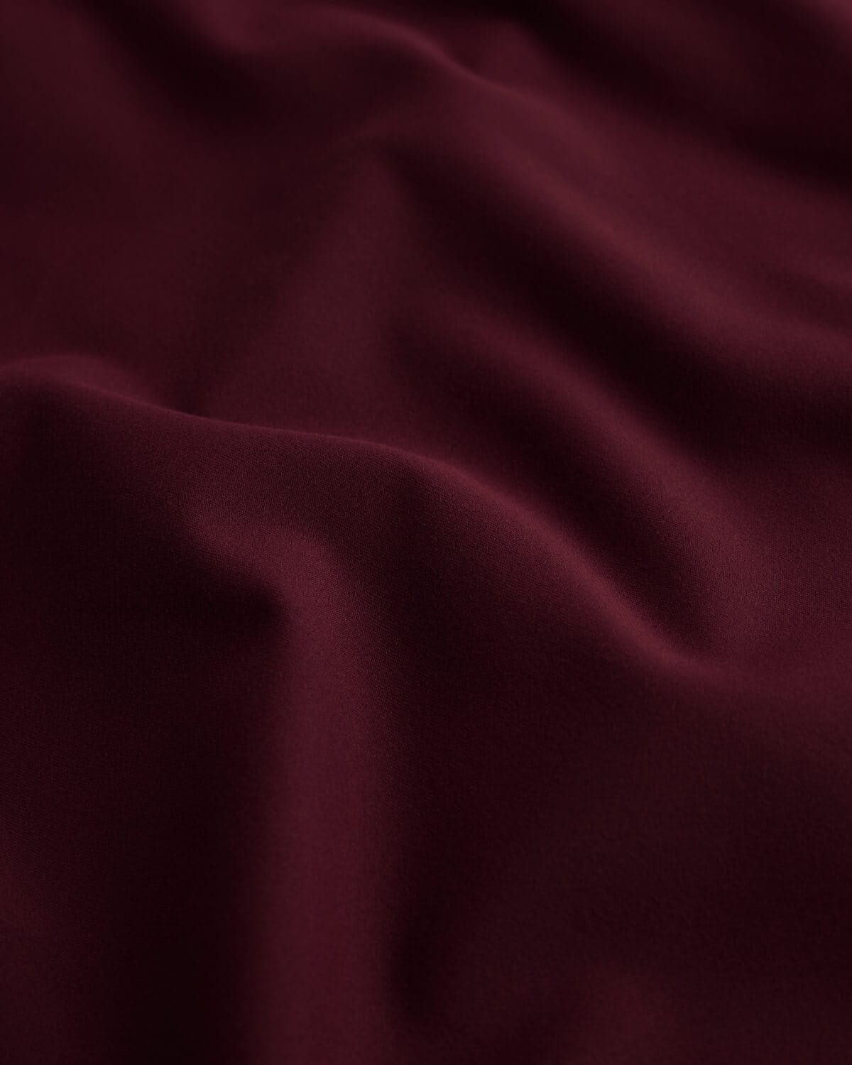 Serenity Soft Invisible Scrunch Shorts 4" | Wine