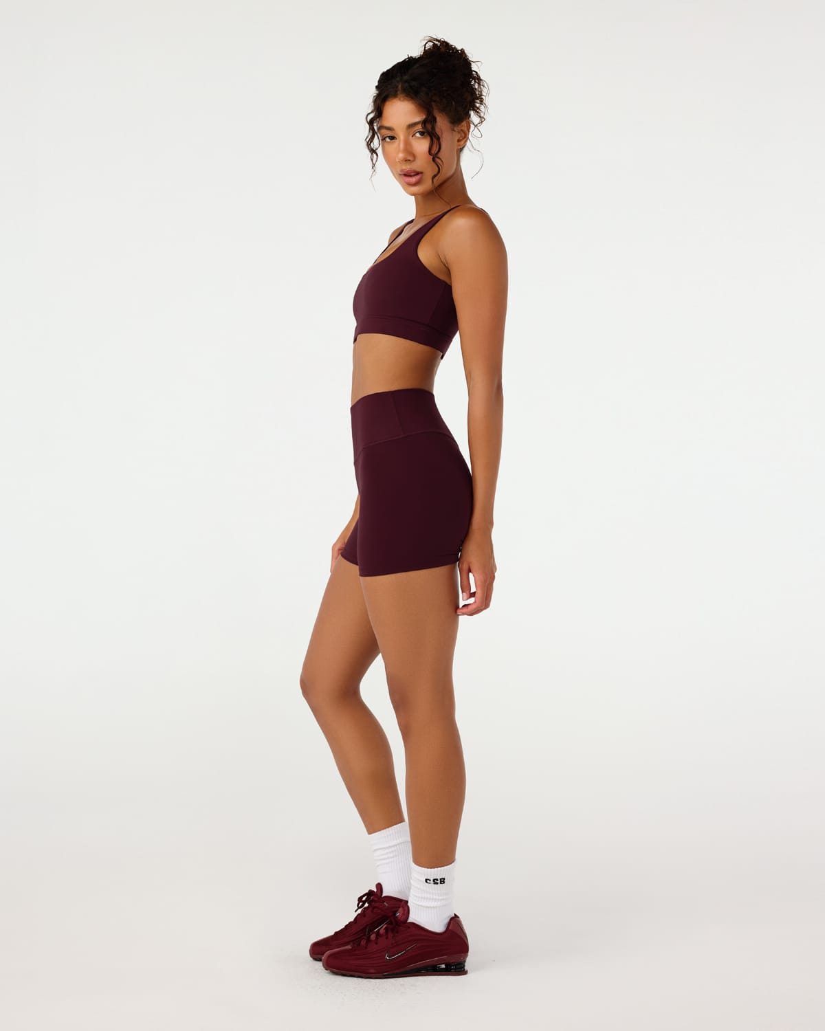 Serenity Soft Invisible Scrunch Shorts 4" | Wine