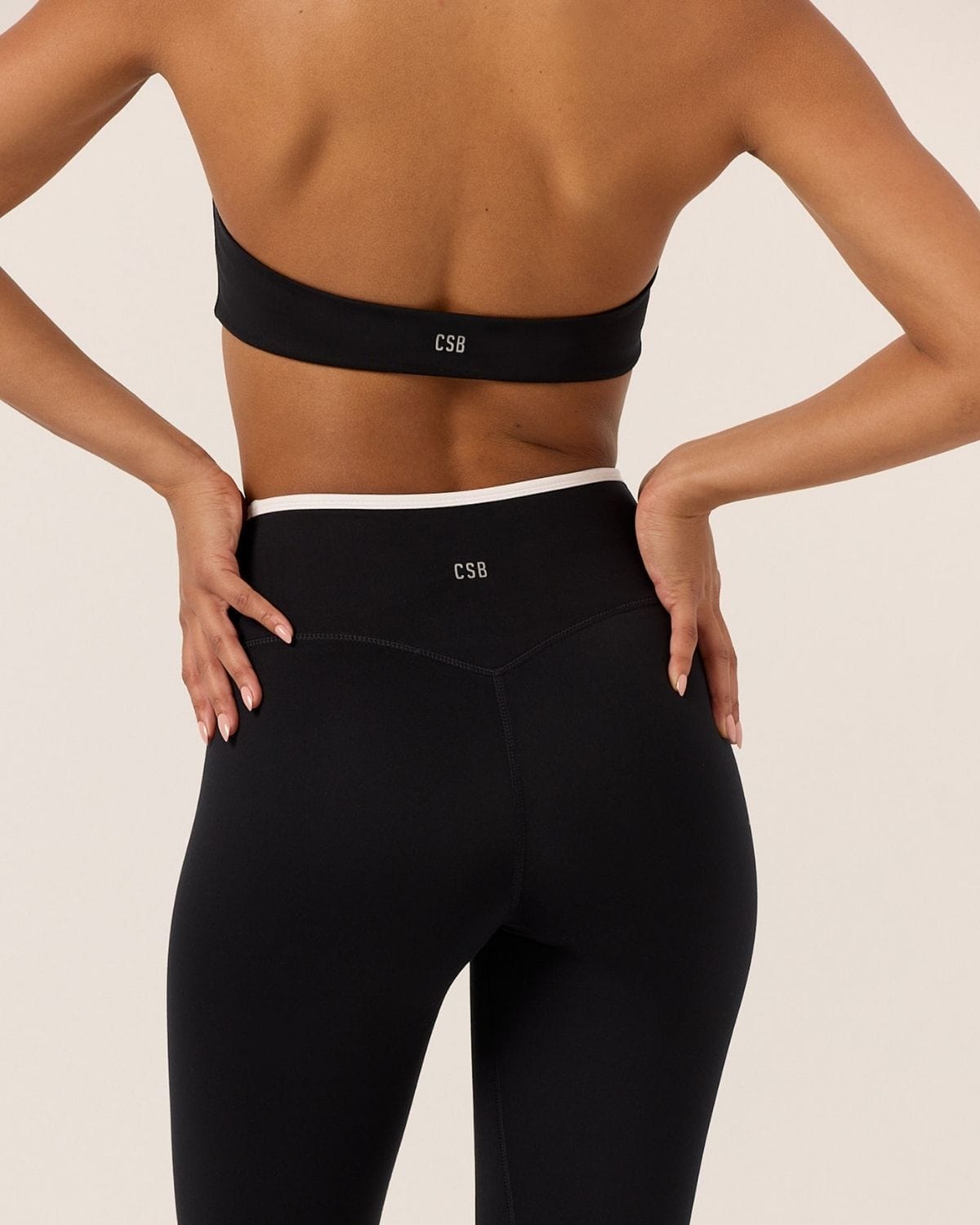 Serenity Dip Leggings | Black Two Tone