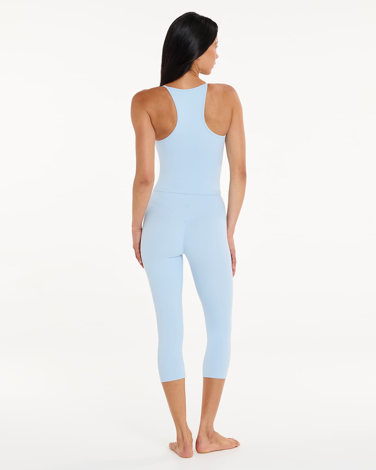 Form Invisible Scrunch Capri Leggings 17.5" | Baby Blue